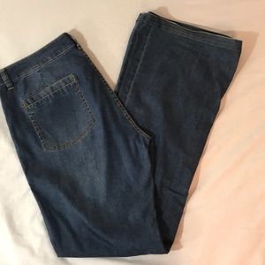 CAbi flare leg jeans, sz 12! CAbi quality!